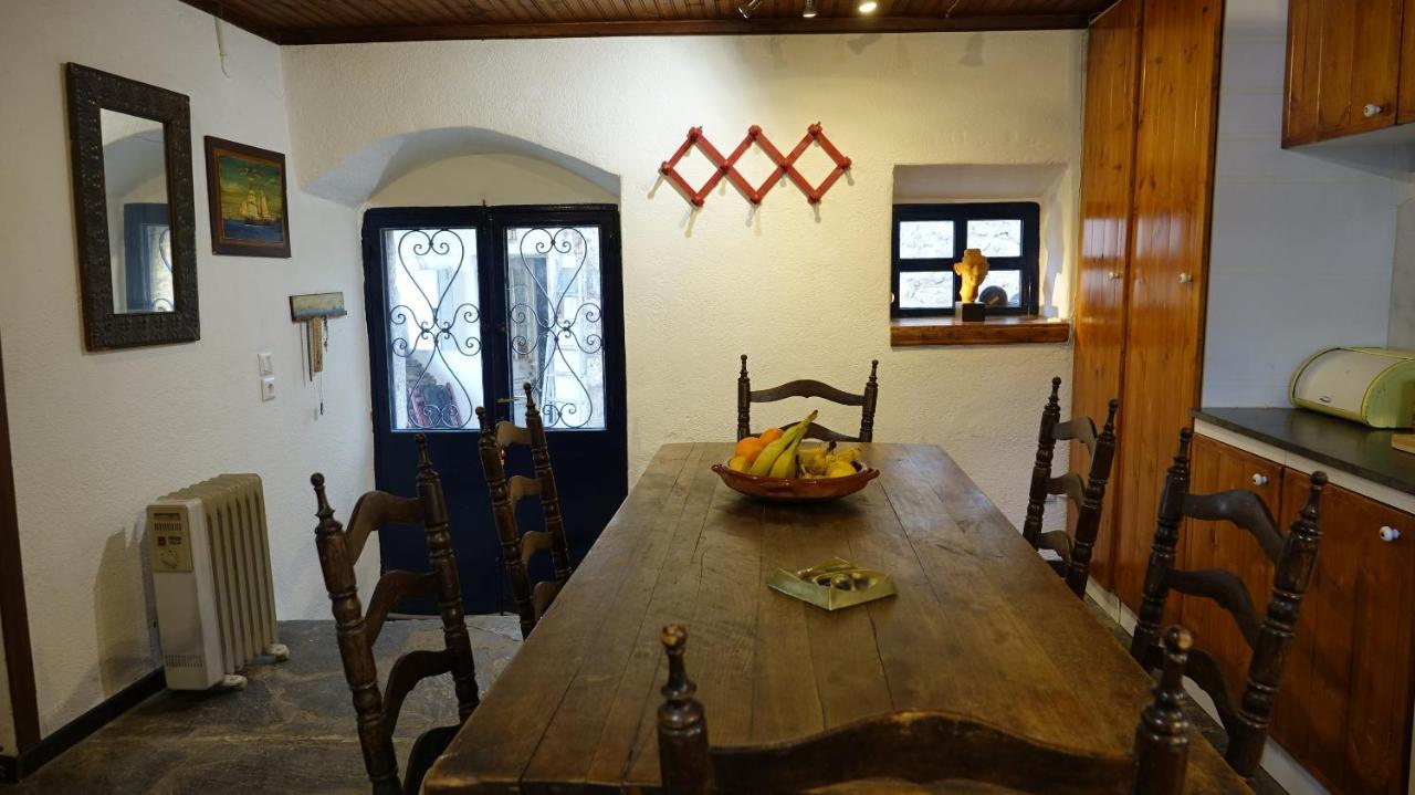 The Old Olive Mill House Villa Aegae Екстериор снимка