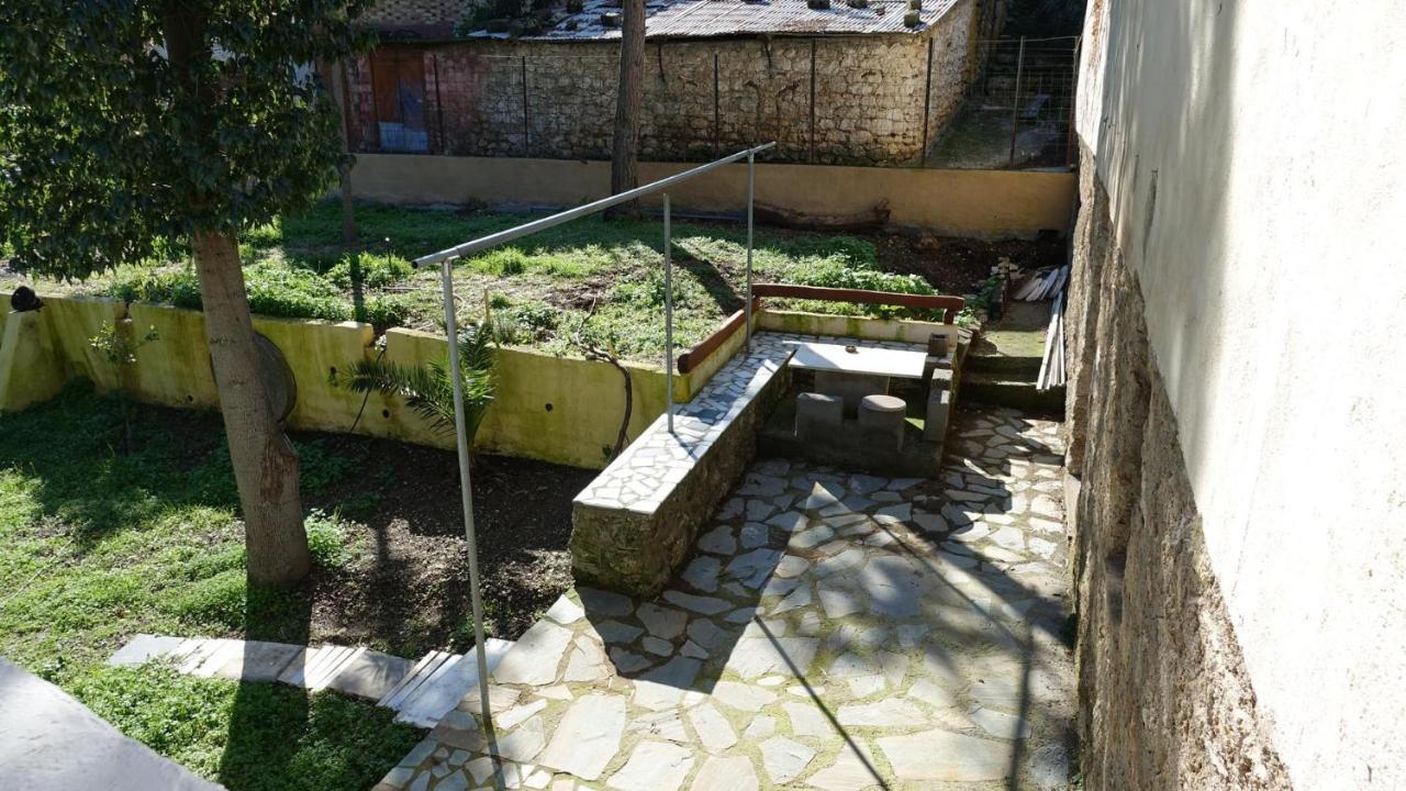 The Old Olive Mill House Villa Aegae Екстериор снимка